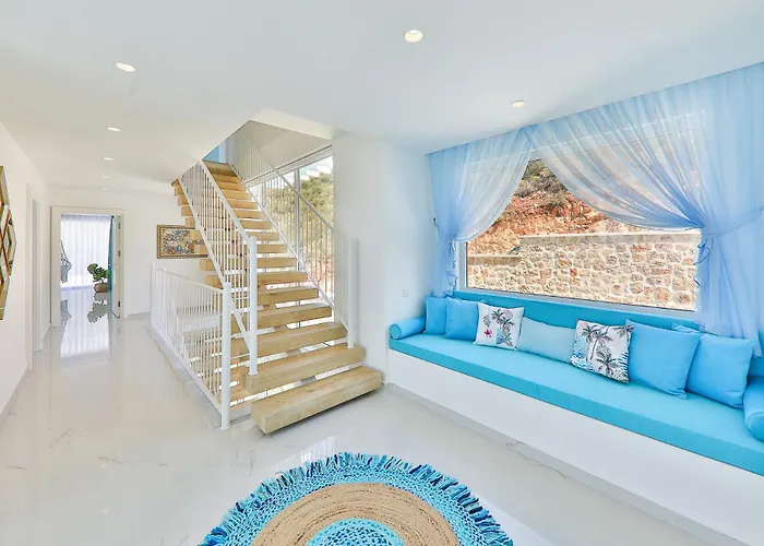 Bella Mare Magnificent Ultra Luxury