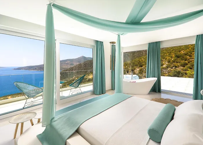 Bella Mare Magnificent Ultra Luxury *