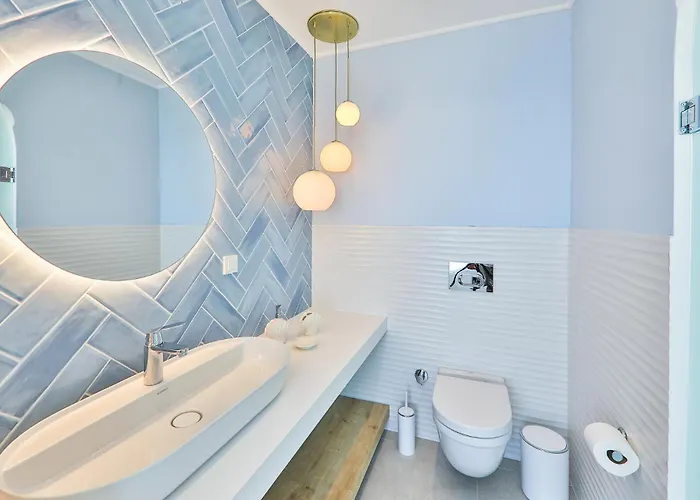 Bella Mare Magnificent Ultra Luxury Вілла *